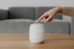 🤖 HOGARES INTELIGENTES: BENEFICIOS QUE VAN MÁS ALLÁ DE LA COMODIDAD